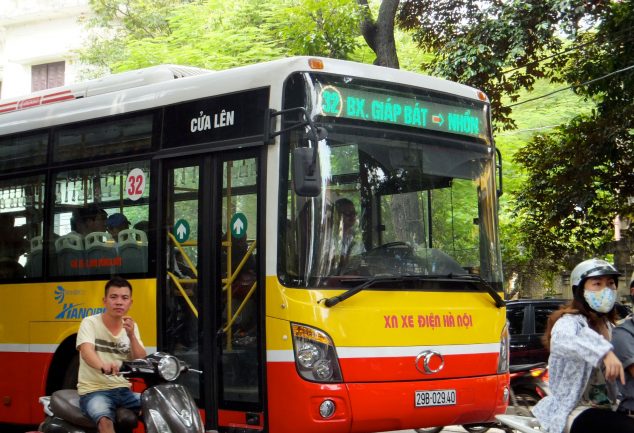 bus_hanoi_vietnam_117