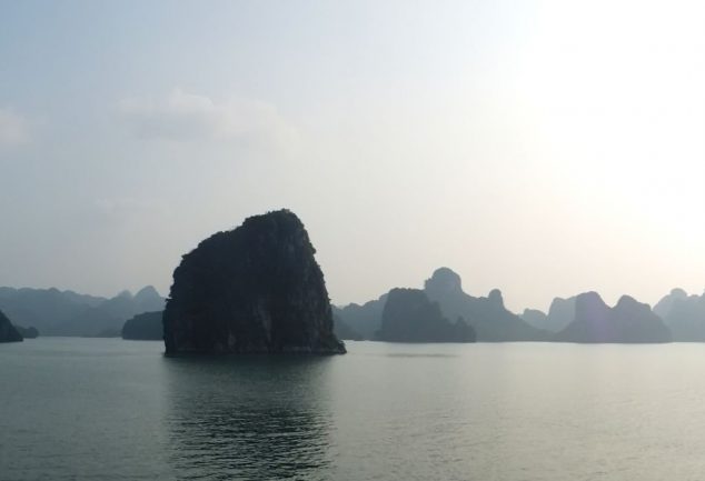 ha_long_bay_vietnam_029