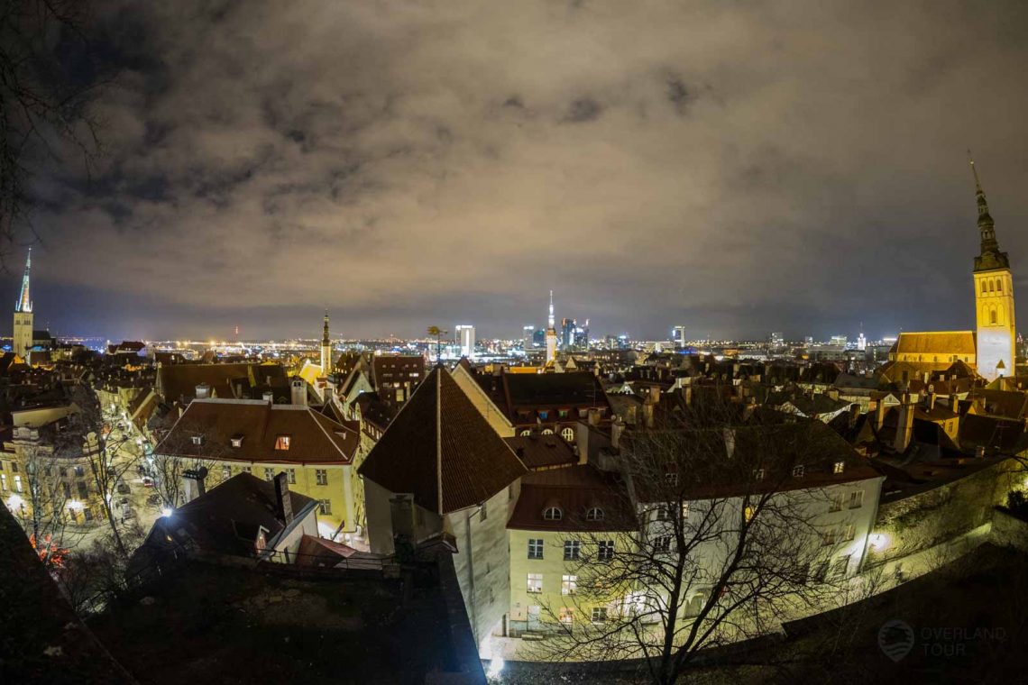 Tallinn by night