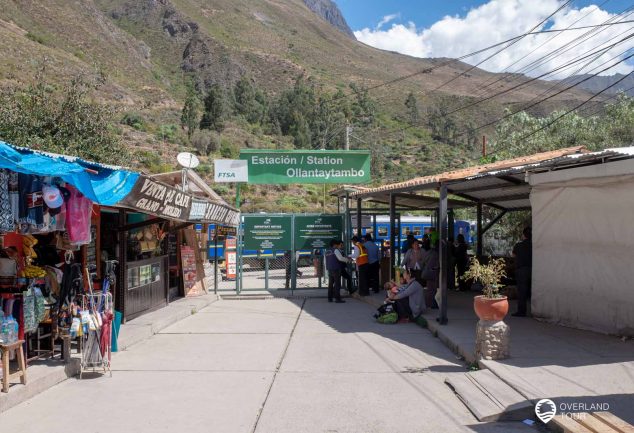 DIe Zugfahrt von Ollantaytambo nach Aguas Caliente