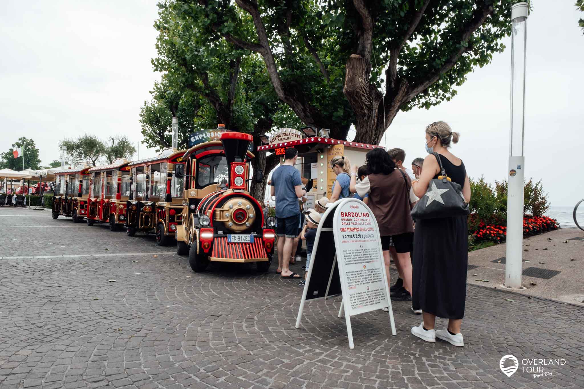 Bardolino Sehenswürdigkeiten am Gardasee: Mit der Bimmelbahn eine Runde durch Bardolino