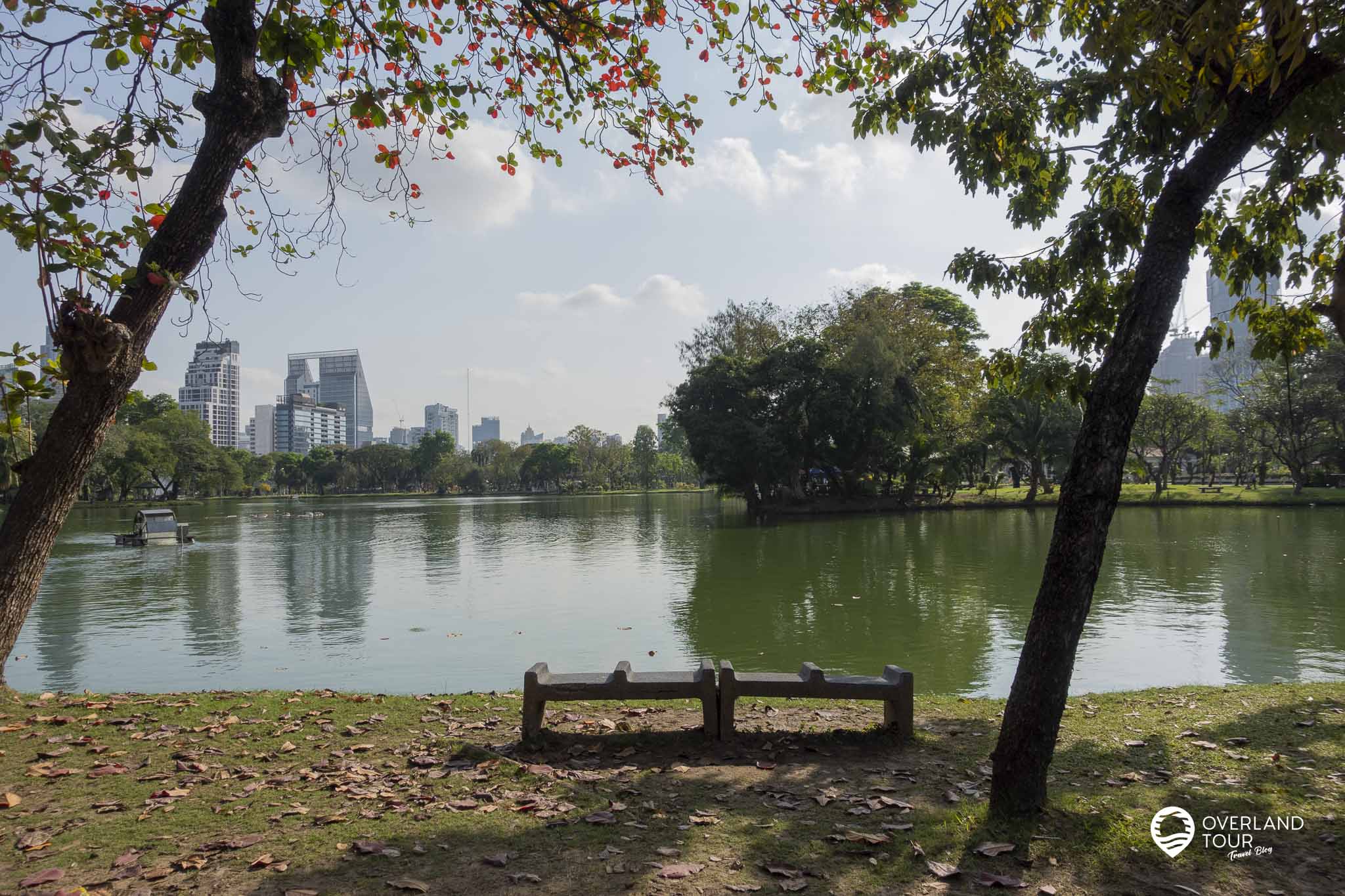 Entdecke die Oasen mitten in Bangkok: Green Mile - Benjakitti & Lumphini Park: Die Stille ist sehr angenehm und einfach mal die Seele baumeln lassen