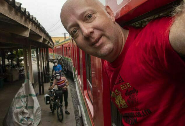 Der Besuch des Mae Klong Railway Market bei Bangkok