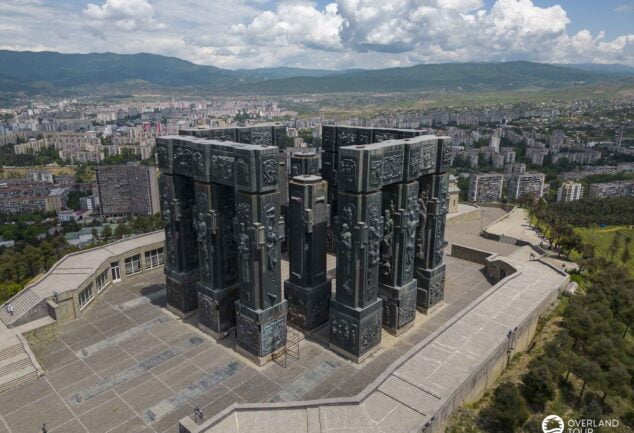 The Chronicle of Georgia in Tiflis oder Tbilisi’s Stonehenge