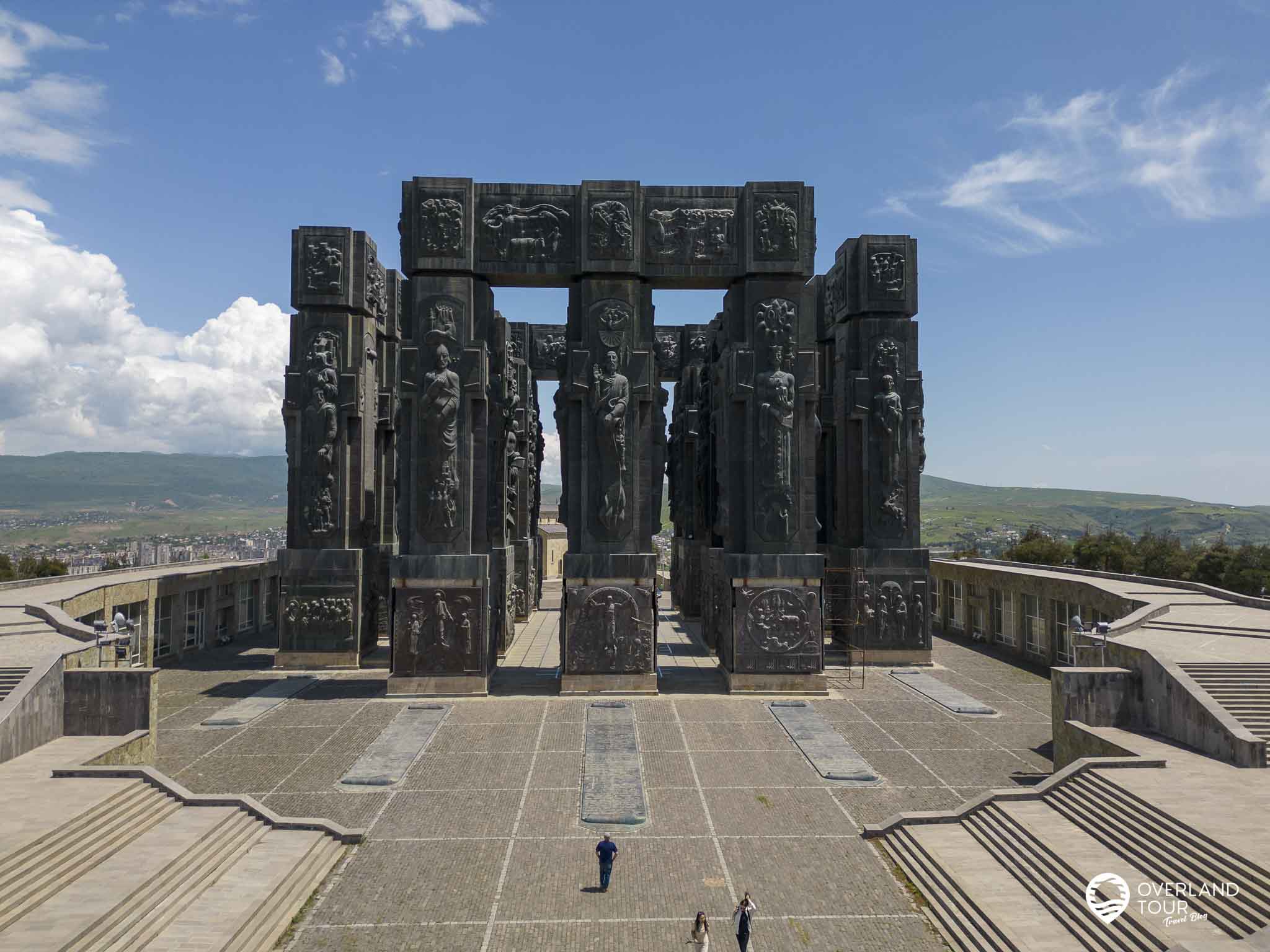 The Chronicle of Georgia in Tiflis oder Tbilisis Stonehenge