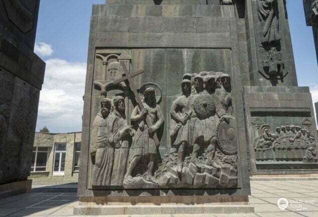 The Chronicle of Georgia in Tiflis oder Tbilisi’s Stonehenge